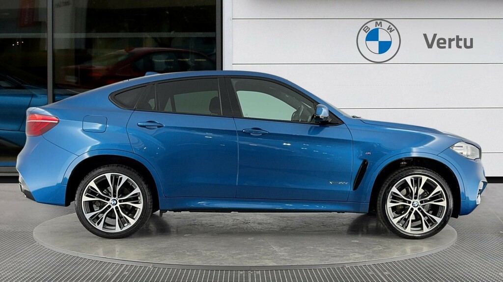 BMW X6 M M Sport Edition Blue #3