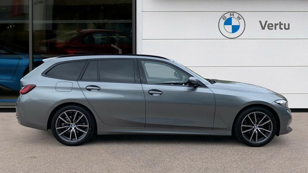 BMW 3 Series Sport YH25OGT Grey #3