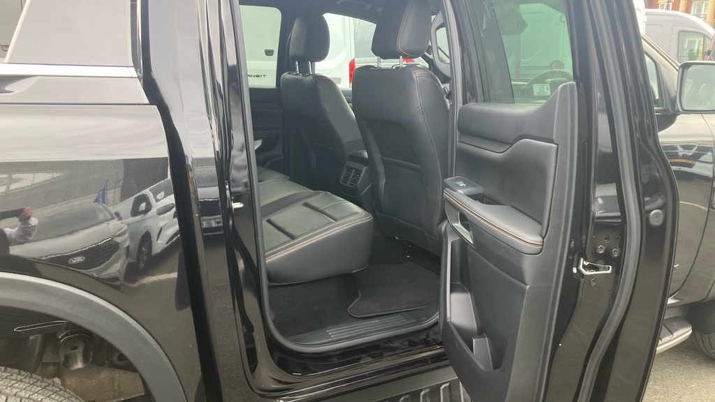 Ford Ranger Wildtrak MJ74UJW Black #5