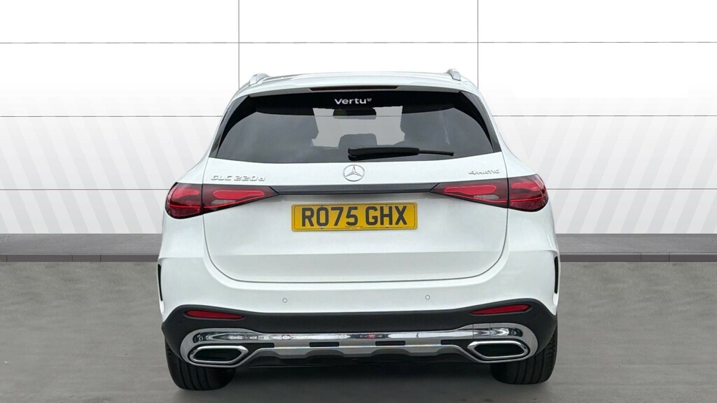 Mercedes-Benz GLC Class Amg Line RO75GHX White #6