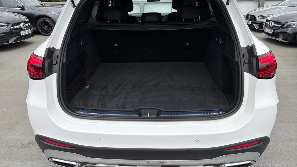 Mercedes-Benz GLC Class Amg Line RO75GHX White #4
