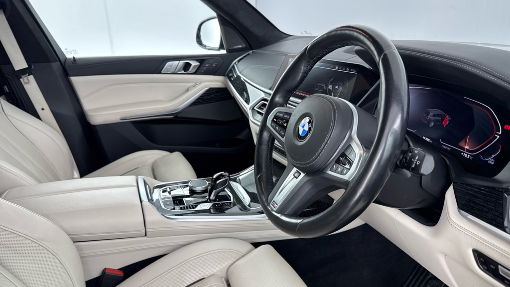 BMW X7 M Sport NL72YYZ #6