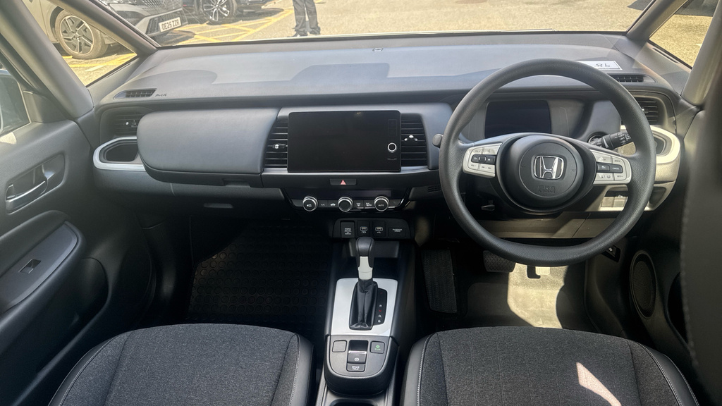 Honda Jazz Sr SY23VKV White #4