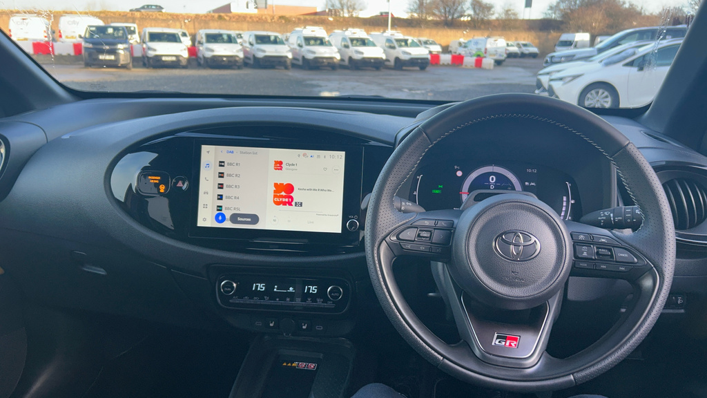 Toyota Aygo X Gr Sport #5