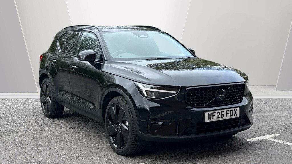 Volvo XC40 Plus Black Edition Black