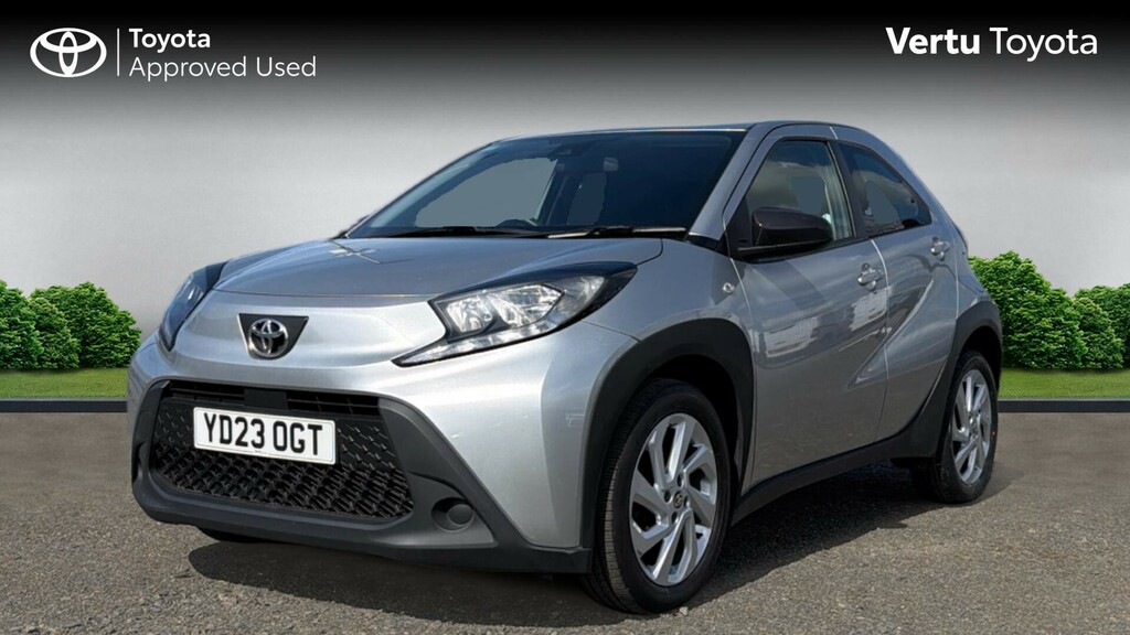 Toyota Aygo X Pure YD23OGT Silver #3