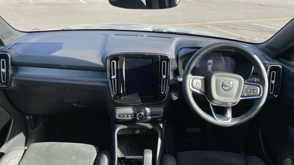 Volvo XC40 Plus Grey #5