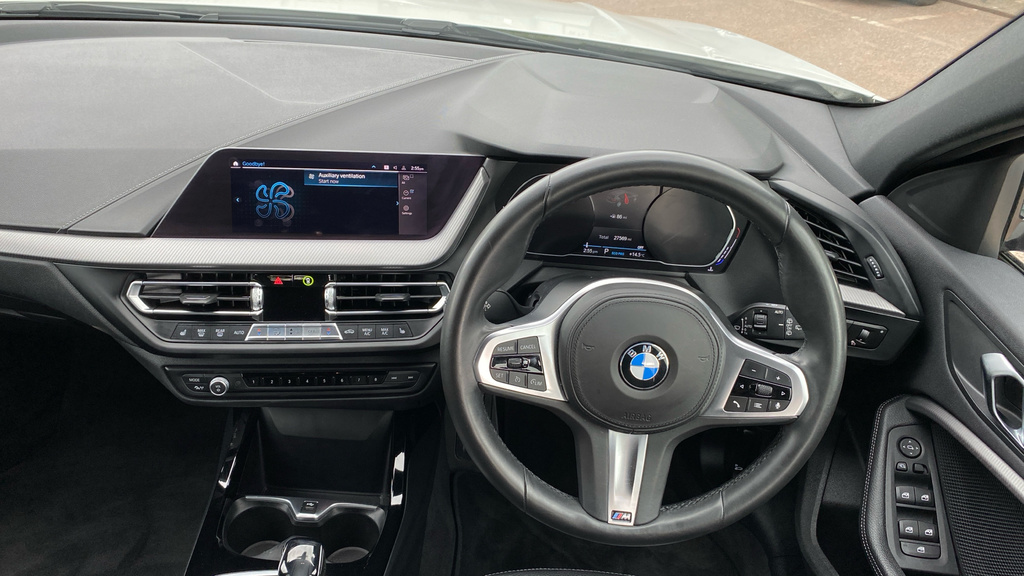 BMW 1 Series M Sport WA70PNE White #5