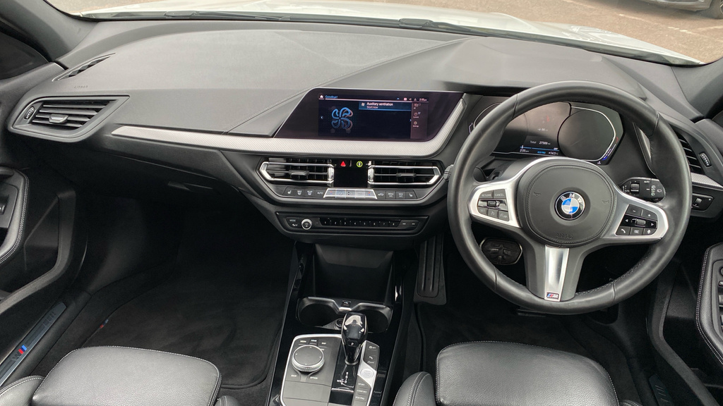 BMW 1 Series M Sport WA70PNE White #4