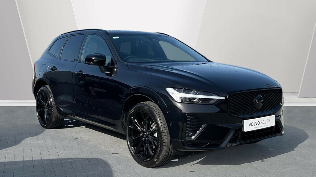 Volvo XC60 Plus Black Edition Black