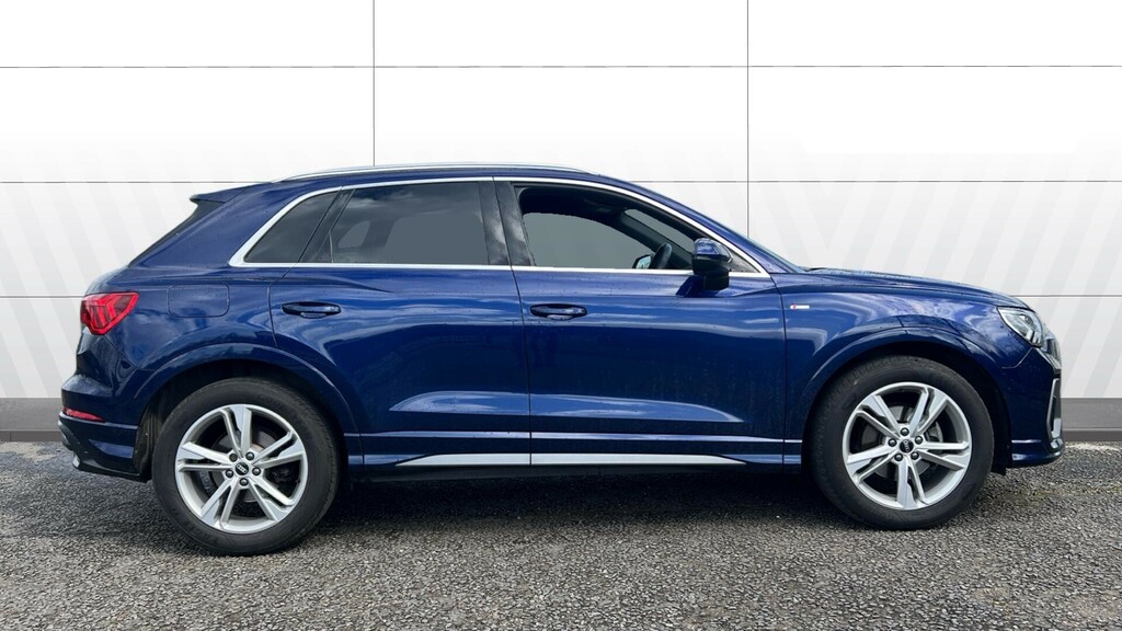 Audi Q3 S Line WJ71AEZ Blue #5