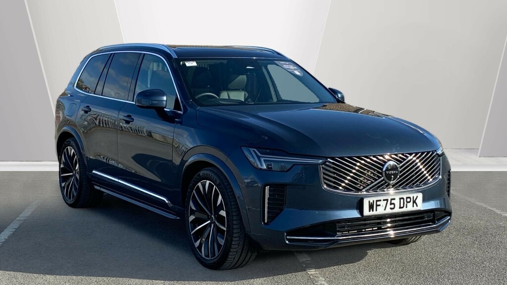 Volvo XC90 Ultra Blue