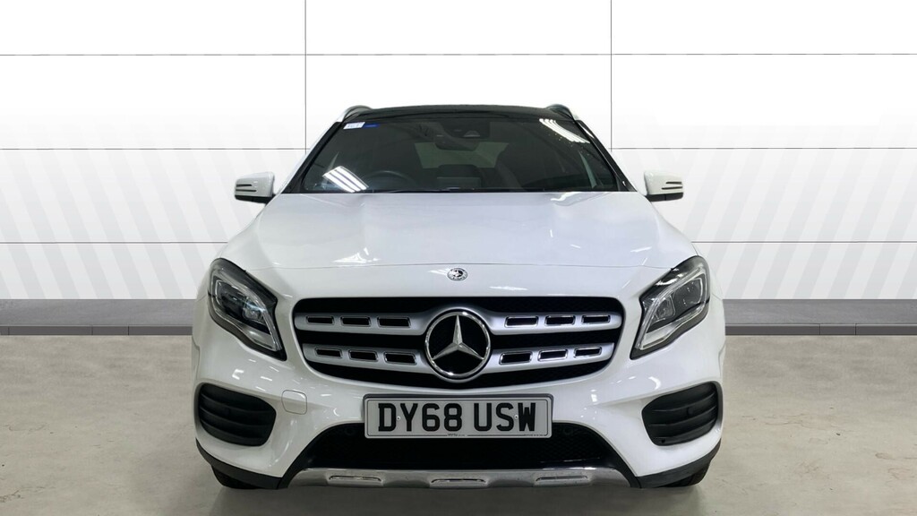 Mercedes-Benz GLA Class Amg Line DY68USW White #3