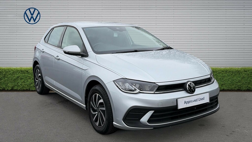Volkswagen Polo Life Silver