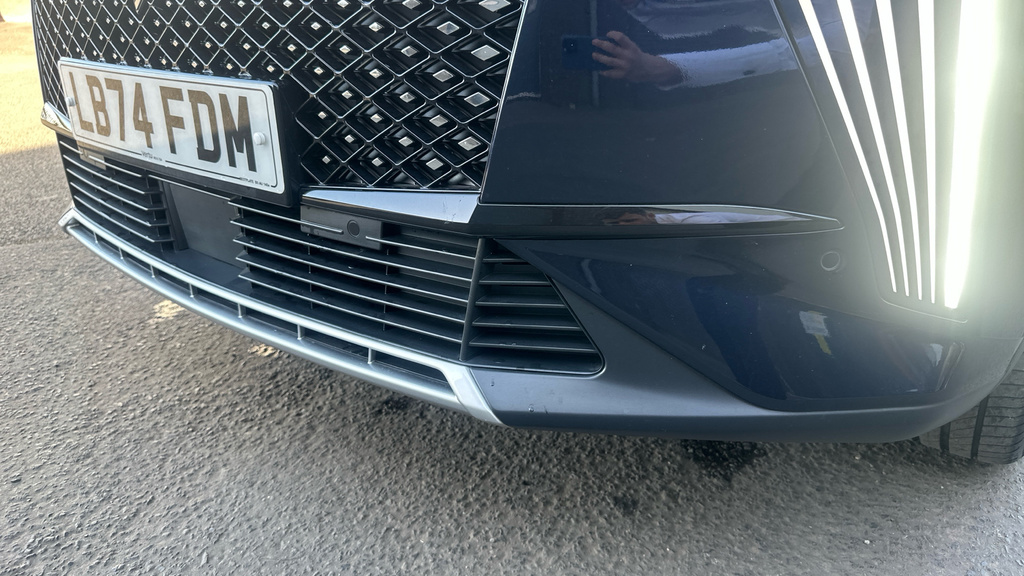 DS DS 7 Crossback Performance Line White #53