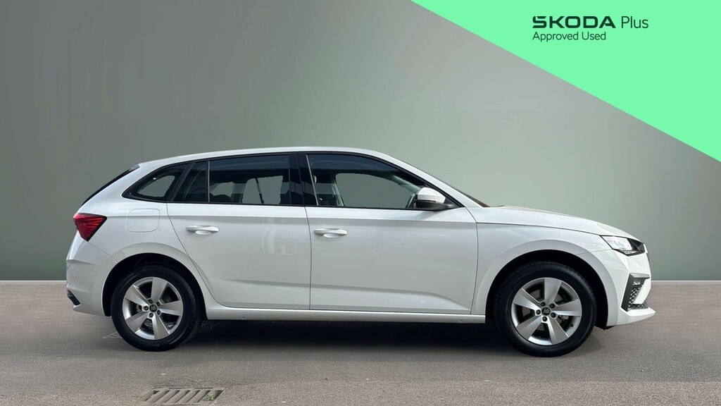 Skoda Scala Se Edition KT25ZFE White #4