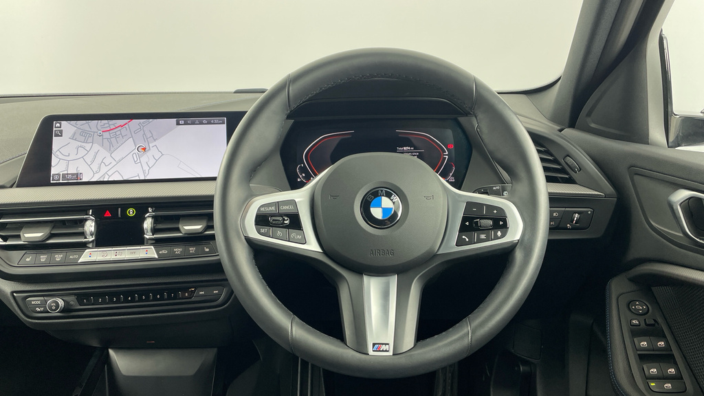 BMW 1 Series M Sport YC24KUA White #5