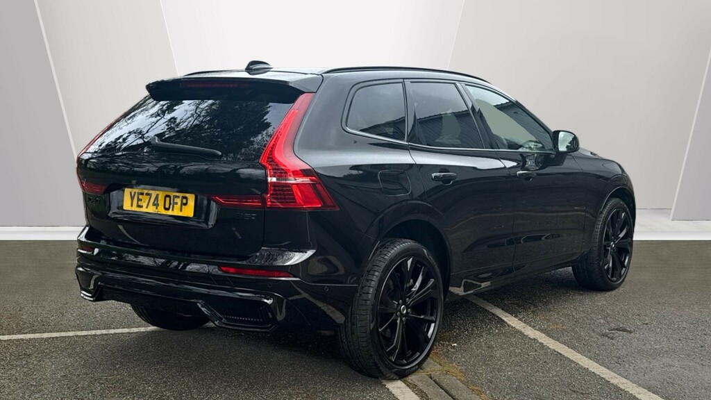 Volvo XC60 Ultra Black Edition YE74OFP Black #2