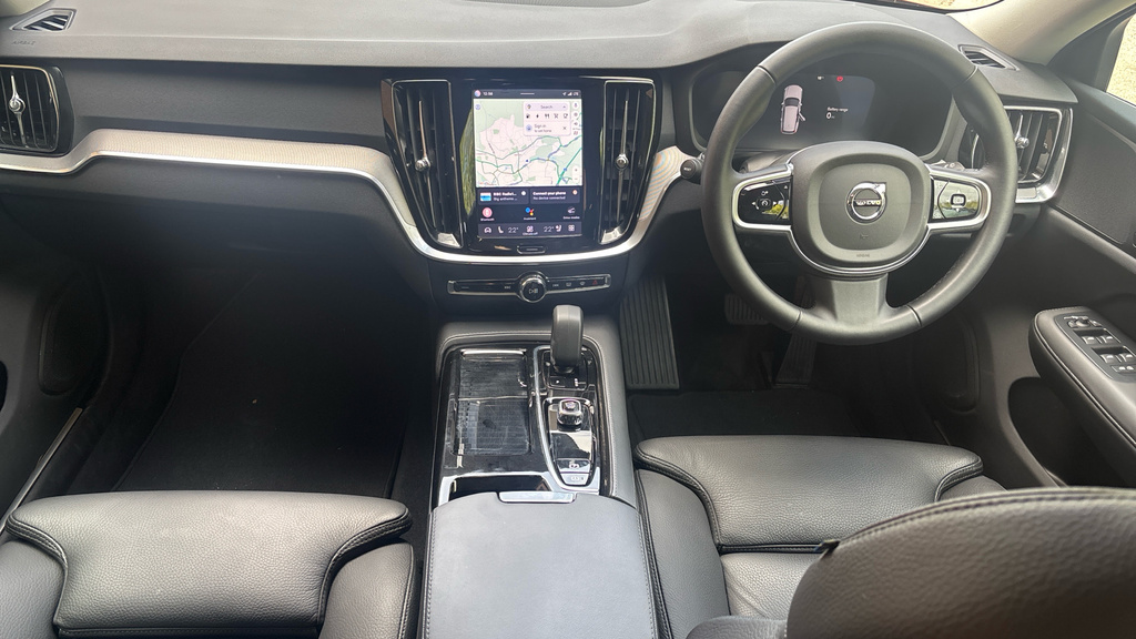 Volvo V60 Plus Red #5