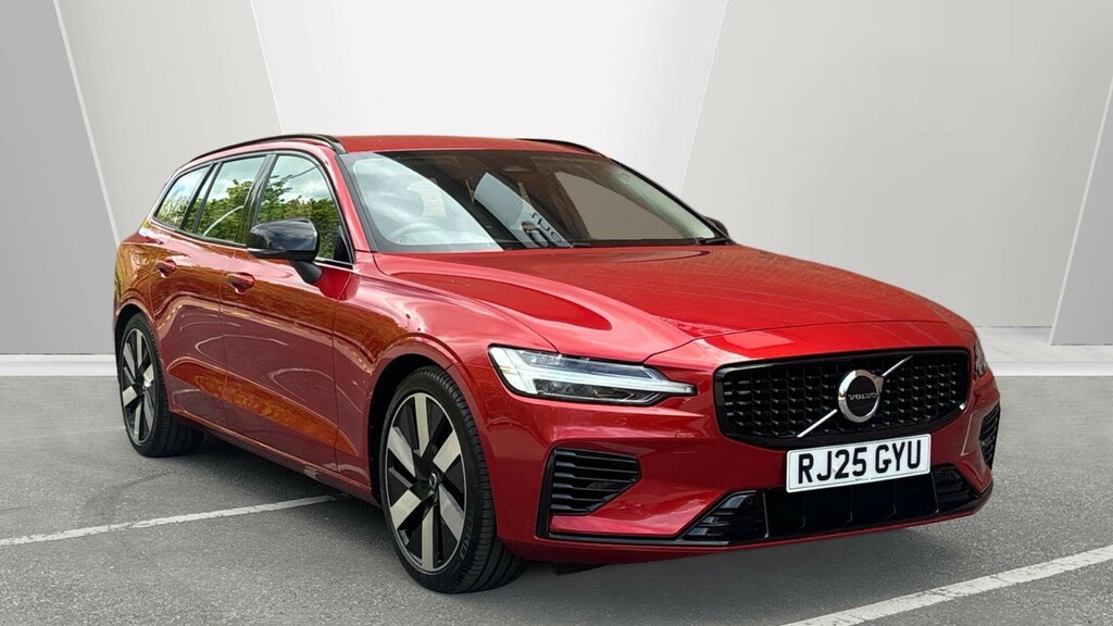 Volvo V60 Plus Red