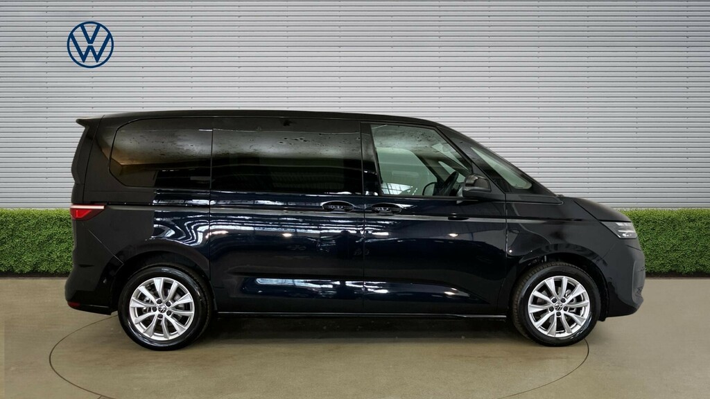 Volkswagen Multivan Life DG25AEM Black #4