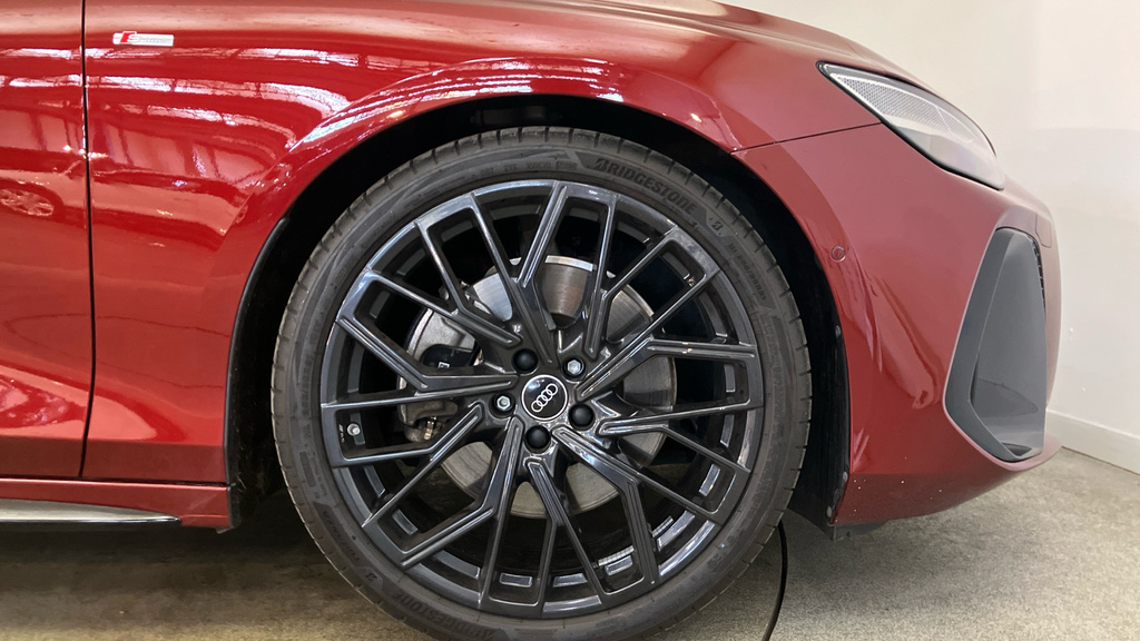 Audi A6 Launch Edition EJ25NYY Red #5