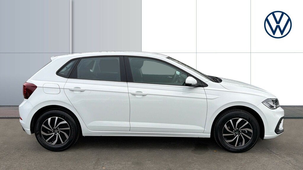 Volkswagen Polo Life YE75BFJ White #4