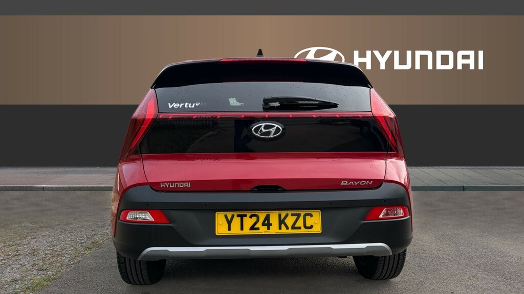 Hyundai Bayon Premium Red #6