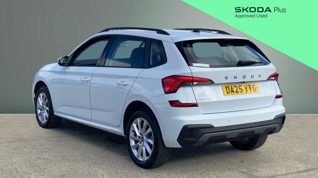 Skoda Kamiq Se Edition DA25YTG White #3