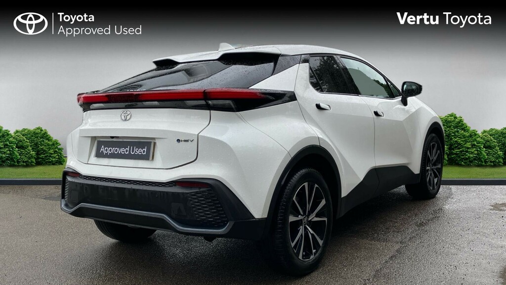 Toyota C-Hr Design YP24BKY White #2