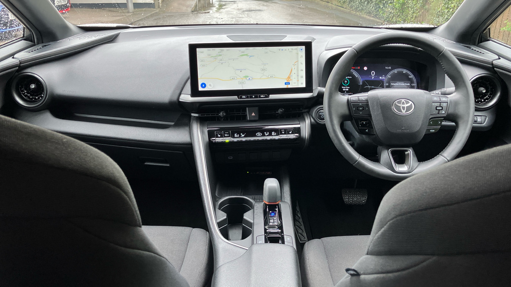 Toyota C-Hr Design YP24BKY White #6