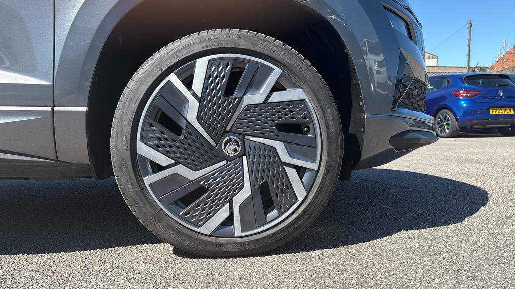 Skoda Karoq Sportline Grey #5