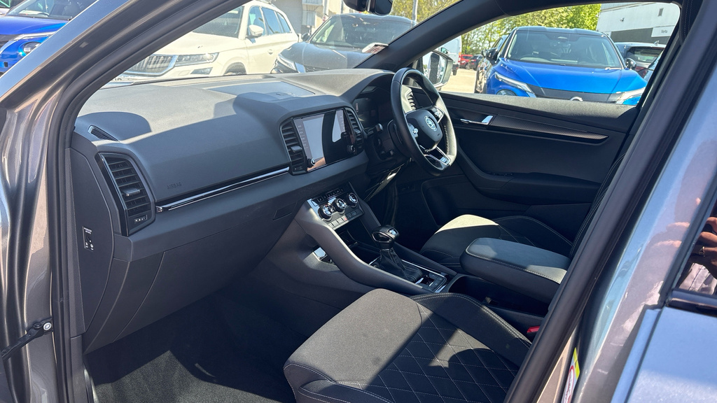 Skoda Karoq Sportline Grey #2