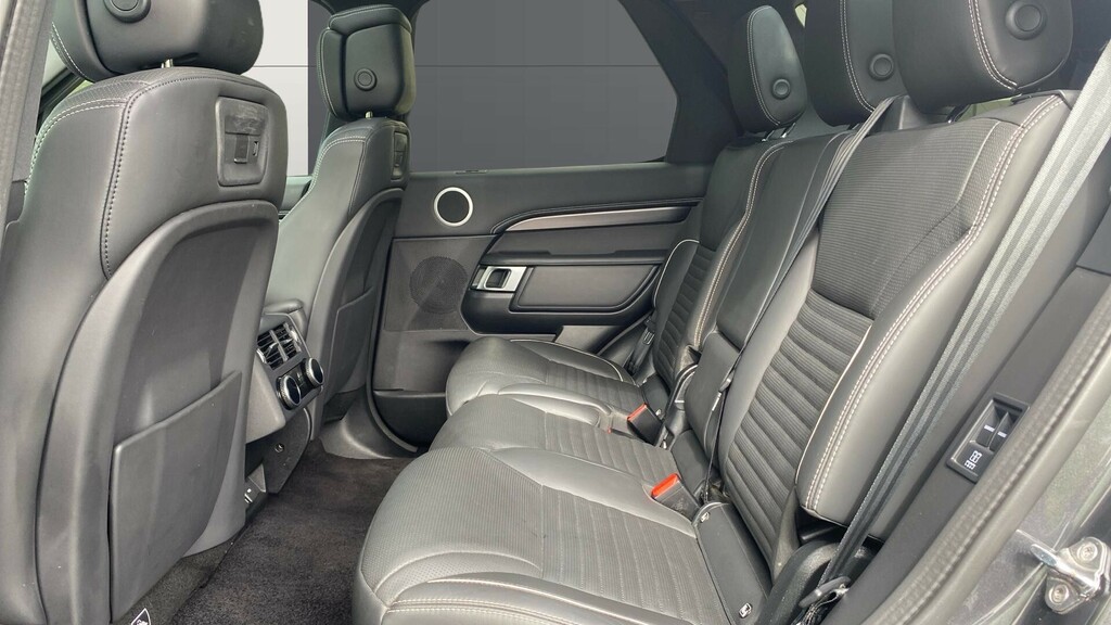 Land Rover Discovery Metropolitan Edition WH73HKO Grey #4