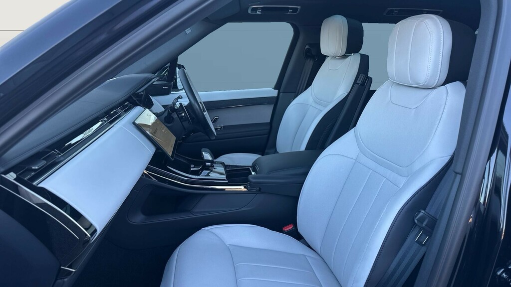 Land Rover Range Rover Sport Edition Black #3