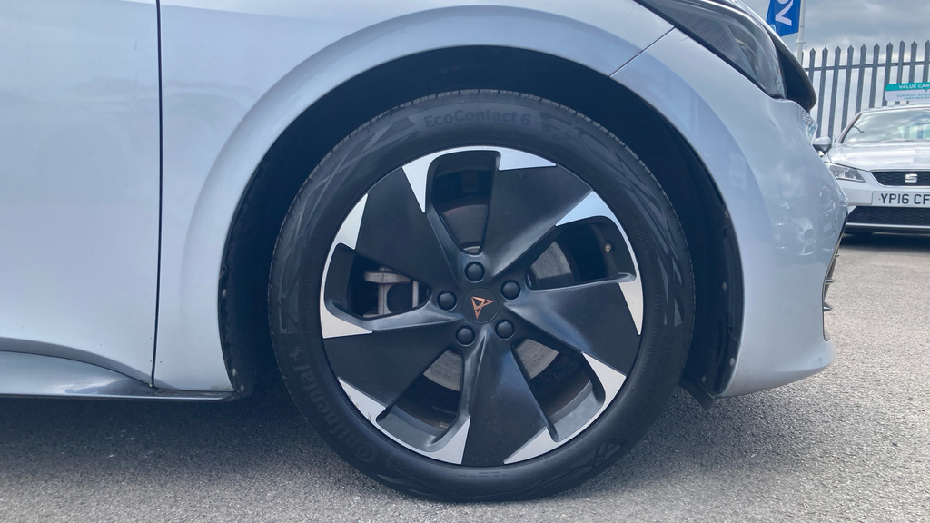 Cupra Born V2 Silver #5