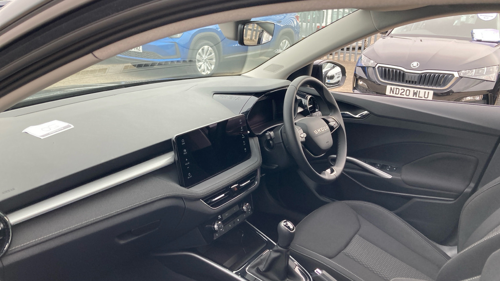 Skoda Fabia Se L Edition KJ25XTZ Black #2