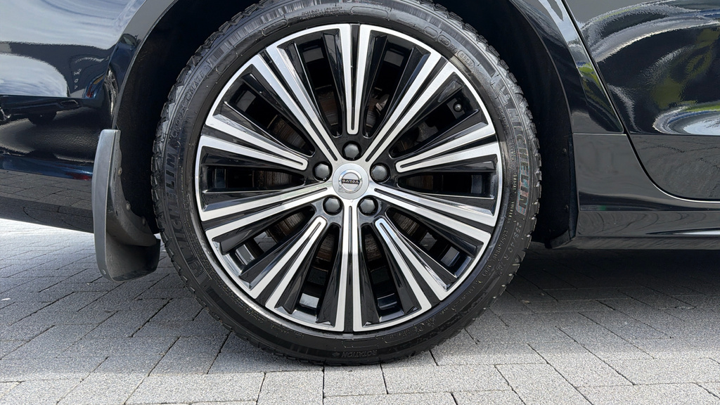 Volvo S90 Recharge Plus, T8 Awd Plug-in Hybrid, Blue #9