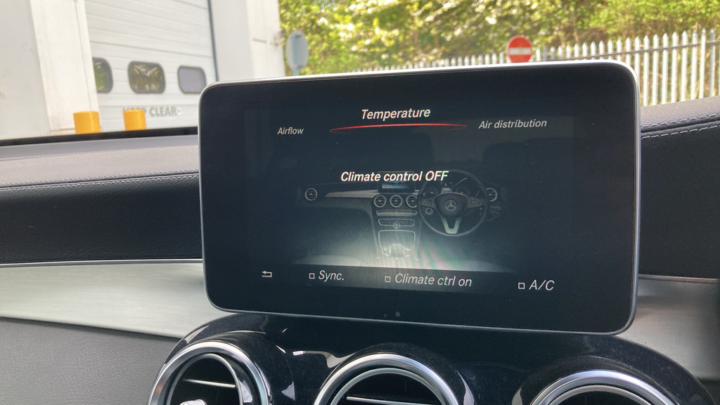 Mercedes-Benz GLC Class Glc 250D 4Matic Sport Silver #30