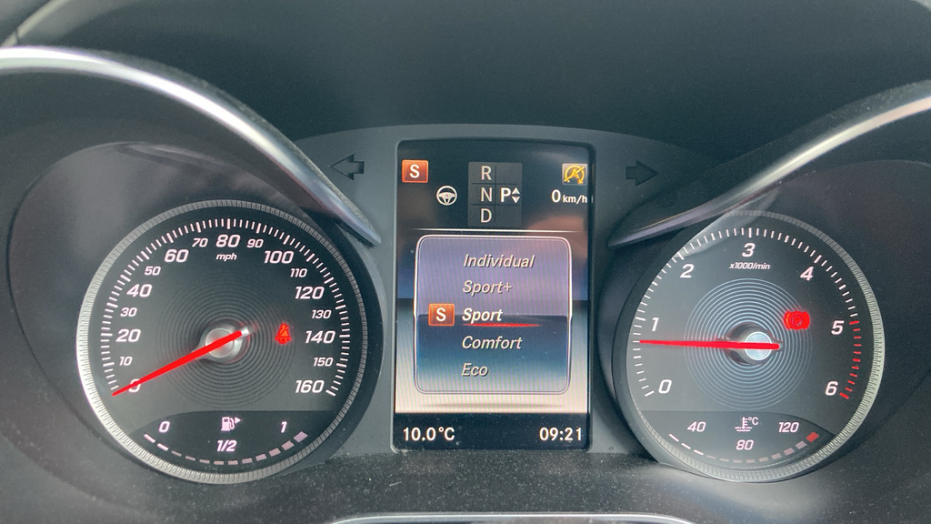 Mercedes-Benz GLC Class Glc 250D 4Matic Sport Silver #34