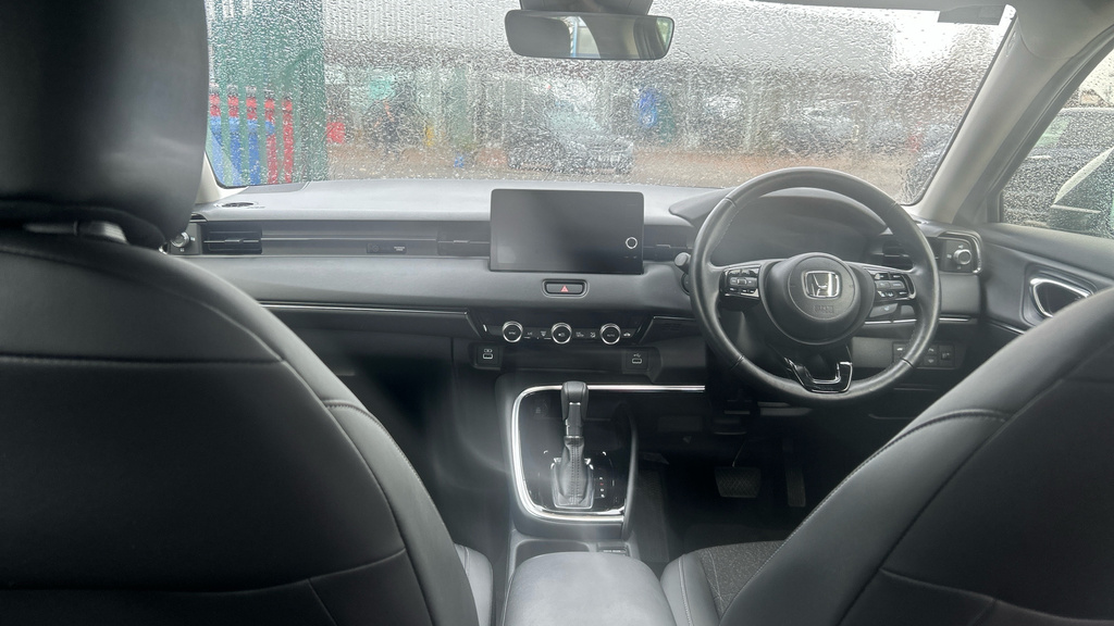 Honda Hr-V Advance AF24JVE White #4