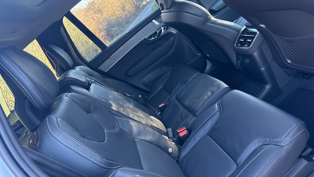 Volvo XC90 Ultra WF26FDP White #6