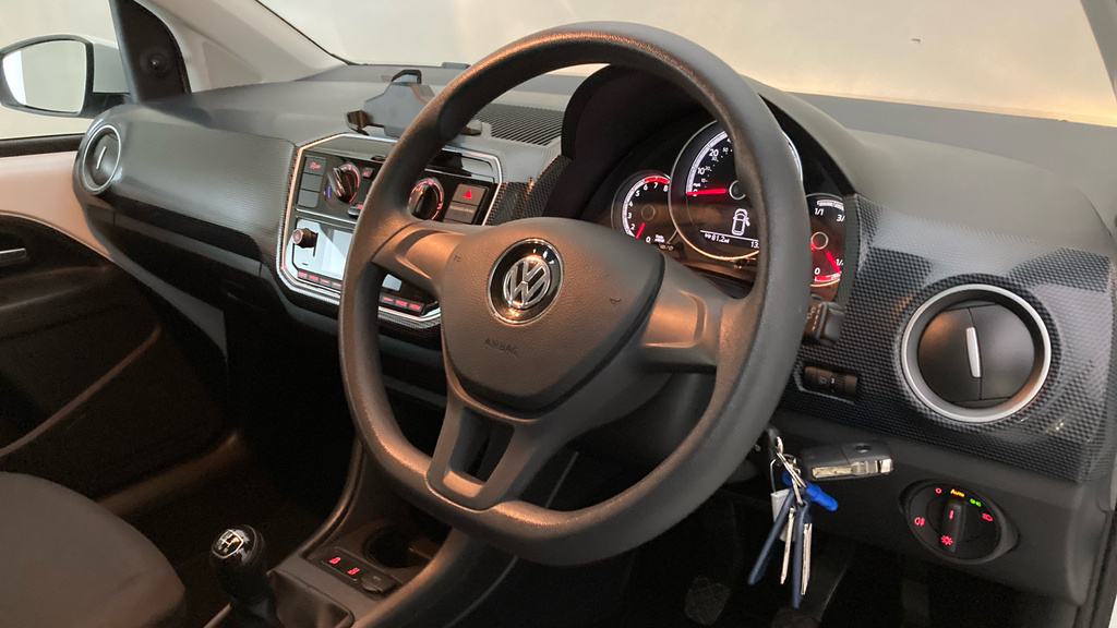 Volkswagen Up Move Up Tech Edition DY19YRK White #6