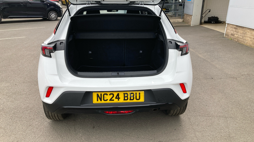 Vauxhall Mokka Gs White #4