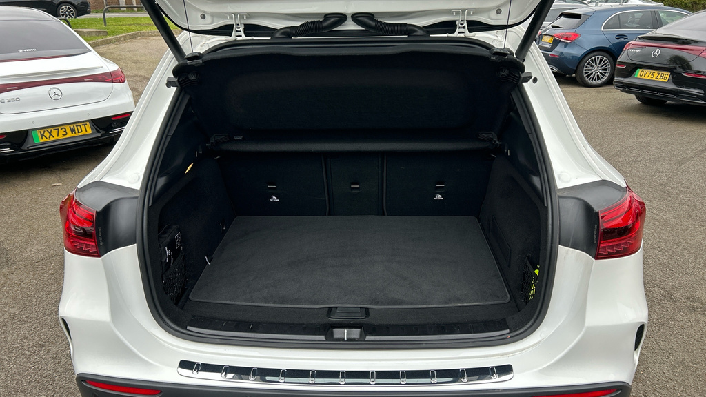 Mercedes-Benz GLA Class Amg Line KP75JYX White #4