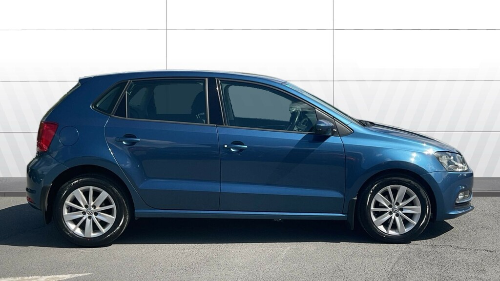 Volkswagen Polo Se Blue #5