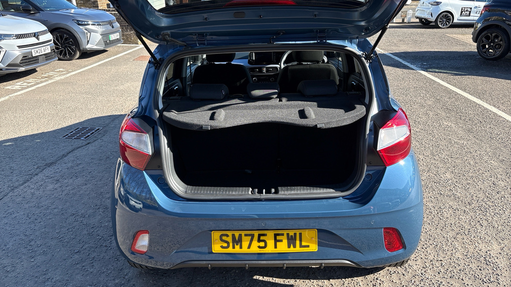 Hyundai I10 Premium Blue #4