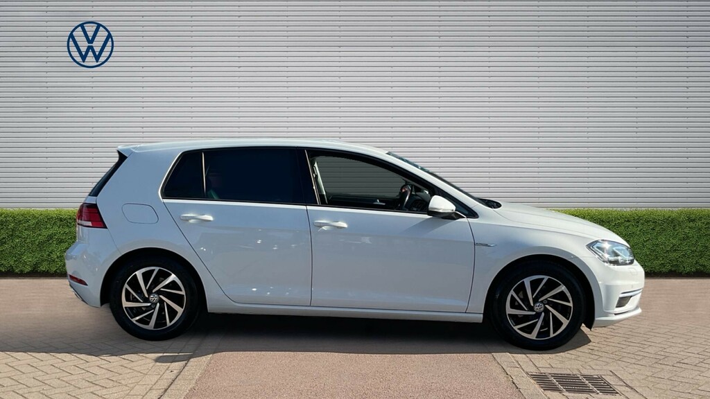 Volkswagen Golf Match Edition EY70ZVU White #4