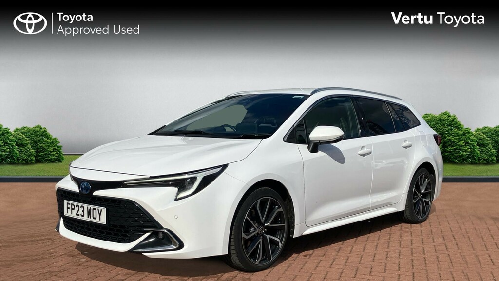 Toyota Corolla Excel FP23WOY White #3