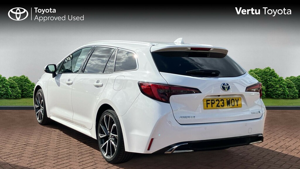 Toyota Corolla Excel FP23WOY White #4